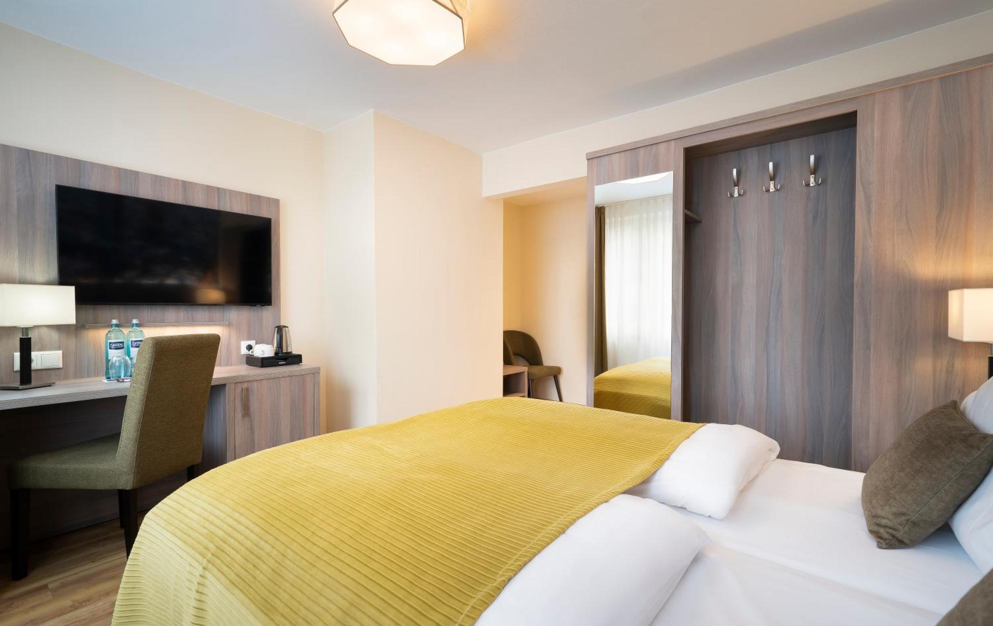 Double or Twin Room Shower